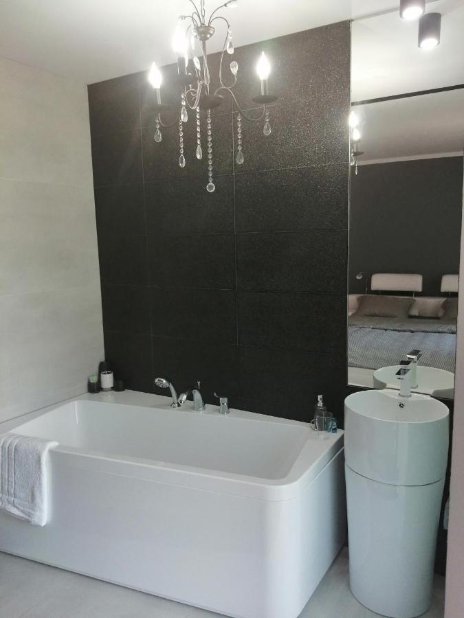 Nord Up Apartment Zalau Ngoại thất bức ảnh